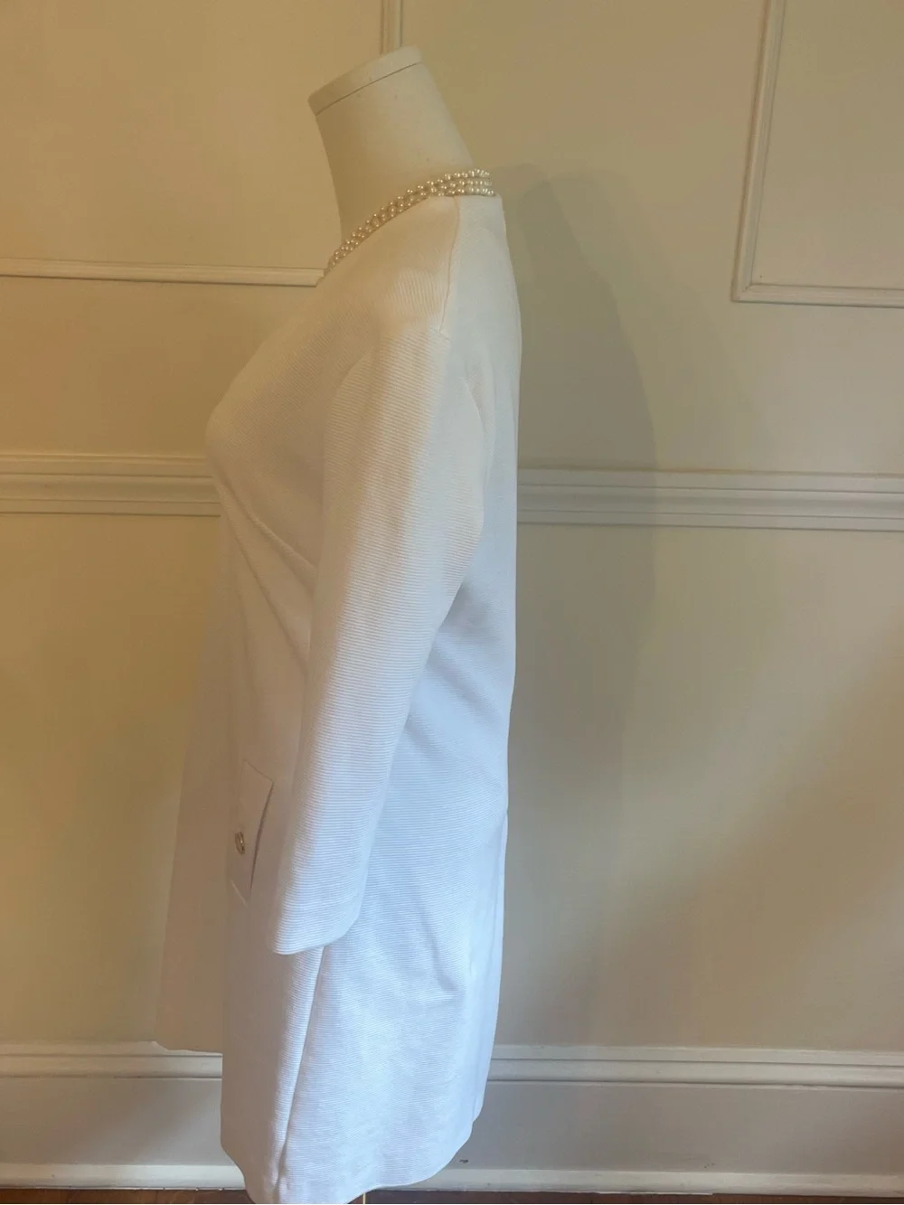 Lilly Pulitzer White V-Neck Long Sleeve Shift Dress